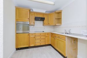 KITCHEN- click for photo gallery